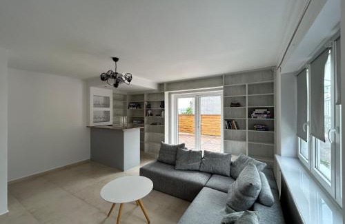 Dziaki Lesne Apartment | Gdynia Pomorska 49b dla 2-8 os z tarasem