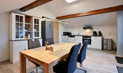 Roes Apartment | Gemütliche Ferienwohnung "Eifel - Moselhöhe", Nähe Pyrmonter Felsensteig