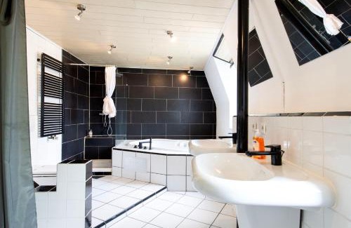 Kevelaer Apartment | Gemütliche Unterkunft direkt im Zentrum - 10 min zum Airport Weeze