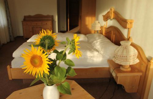 Lutzelfluh-Goldbach House | Gemeinschaftshaus im Oberdorf