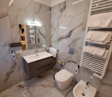 Naples City Centre House | Gemini BeB Napoli