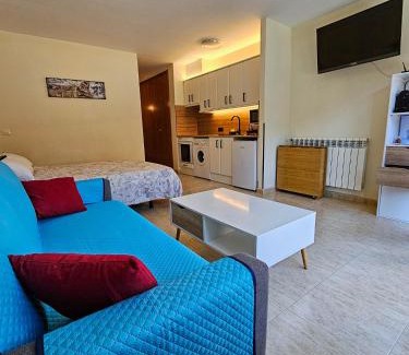 El Tarter Apartment | Genciana, views to the mountains HUT 5248