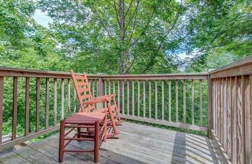 Gatlinburg Cabin | Gentle Bens Den by Jackson Mountain Homes