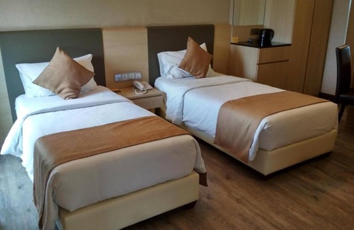 Bukit Indah Hotel | Geobay Hotel