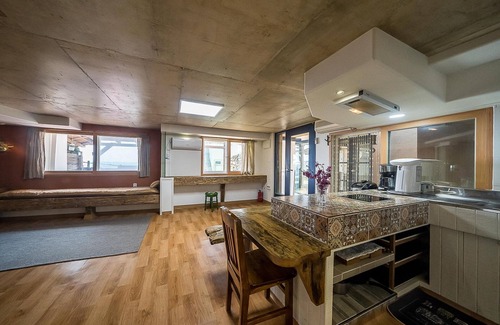 Geoje House | Geoje Badatga, Aesop Ajeossine jip