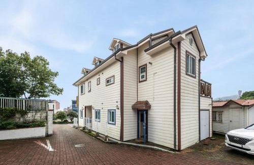 Geoje House | Geoje ireece Pension