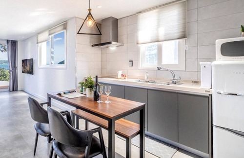 Geoje House | Geoje Island Four Season Pension