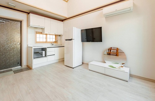 Geoje House | Geoje Peugeot Gomsol Petfriendly Pension