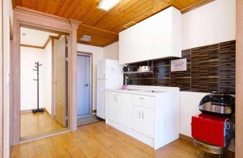 Geoje House | Geoje Sky Terrace Pension