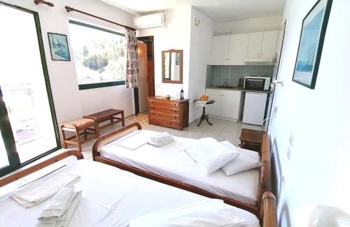 Lakones Apartment | George Michalas (Vivaria Apartments)