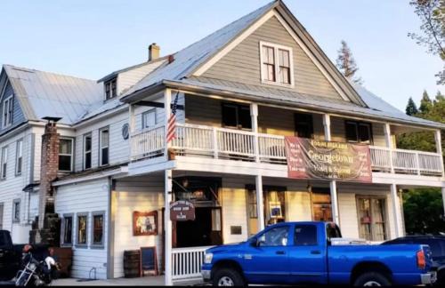 Georgetown Hotel | Georgetown Hotel and Saloon