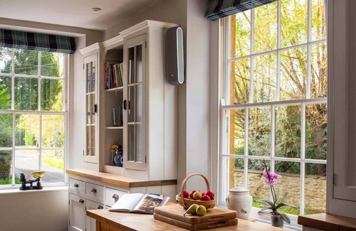 West Chinnock House | Georgian Home with Heated Swimming Pool