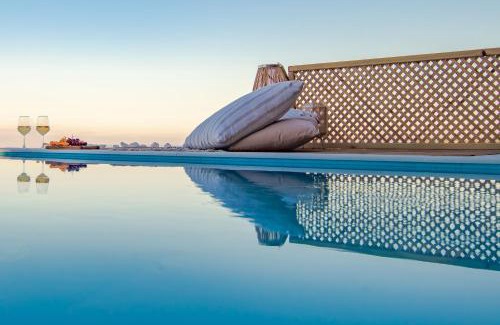 Kompi Apartment | Georgianna's suite with private pool , 'greysuite'