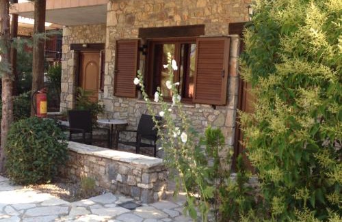 Kalavrita Hotel | Georgio's V Chalet Kalavrita