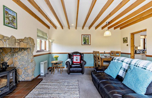 Devils Bridge House | Ger y Faen - Two Bedroom House, Sleeps 4