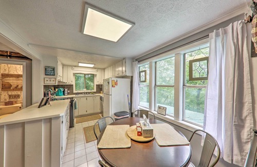 Silver Point House | Getaway on Center Hill Lake w/Decks & Water Views