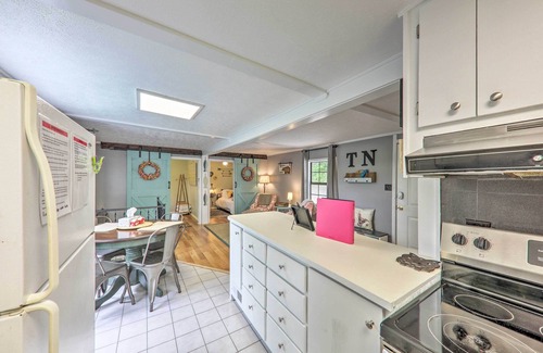 Silver Point House | Getaway on Center Hill Lake w/Decks & Water Views