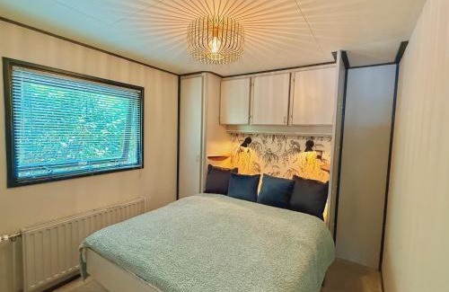 Erm House | Gezellig chalet met 2 slaapkamers aan bosrand