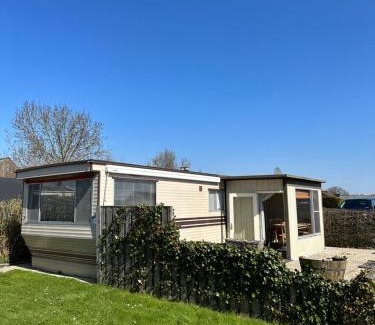 Belt-Schutsloot Other | Gezellige STACARAVAN met groot, zonnig terras!