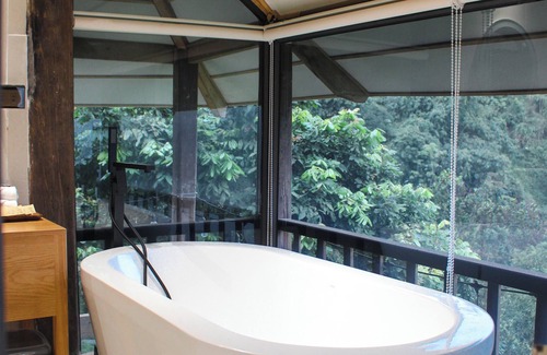 Hoa Binh Hotel | Gia Trang Heian Hoa Binh