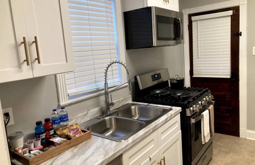 Mobile Condo | Gigi's Midtown Getaway