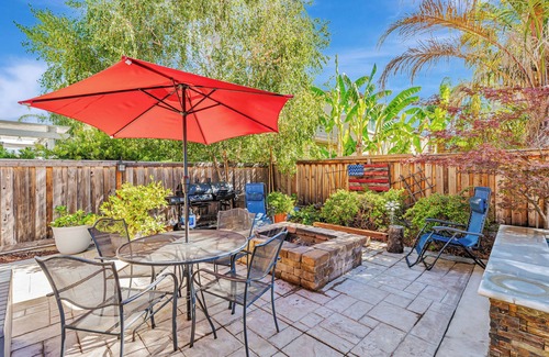 Gilroy House | Gilroy Oasis: Spacious 5-bedroom house in charming Gilroy