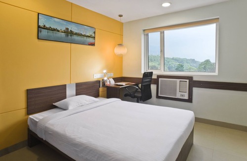 Sualkuchi Hotel | Ginger Guwahati