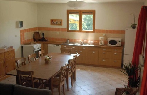 Entrepierres House | Gite 4 etoiles en pleine nature 10 pers.