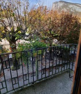 Saint-Pierre-d'Entremont Hotel | gite auberge l'herbe tendre