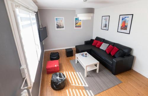 Downtown House | gite Brest Au Bout Du Ponton