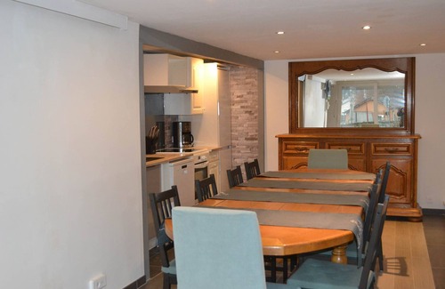 Pierrepont-sur-l'Arentele Apartment | Gite de 15 A la Fontaine Fleurie