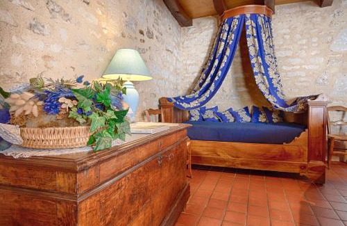 Saint-Michel-le-Cloucq House | Gite de la Gravee