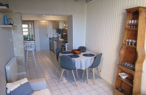 Lectoure House | Gîte des remparts in Lectoure in the Gers at the foot of the thermal center