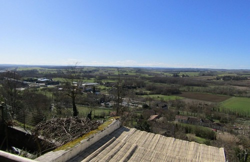 Lectoure House | Gîte des remparts in Lectoure in the Gers at the foot of the thermal center