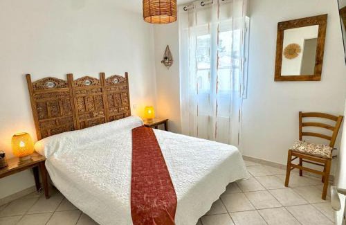 Pomerols Apartment | Gite en 3 épis de plain-pied, 2 chambres, climatisé, terrasse, jardinet et parking, très calme