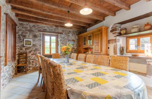Saint-Etienne-de-Baigorry House | Gite Etxaluzenea