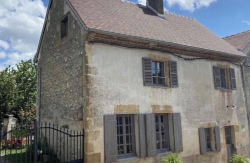 Besson House | Gite Eugénie