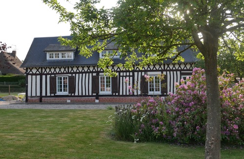 Venestanville House | Gîte Euphrasie, Normandy farmhouse near the sea