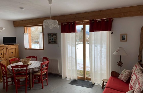 Autrans-Meaudre-en-Vercors House | Gîte at the foot of the cross-country ski trails in Autrans