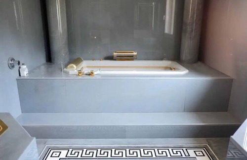 Wangenbourg-Engenthal Cottage | Gîte Gretel on the edge of a stream