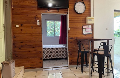 Saint-Paul Bed & Breakfast | GITE HOTEL LA CAZ DES ORANGERS