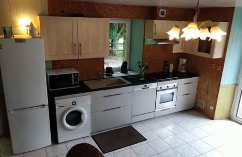 Plogonnec House | Gîte in Lopéau 4/6 people with swimming pool/spa, near the sea, tourist activities