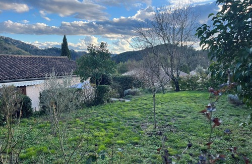 Generargues House | Gîte in the Cévennes In the heart of a charming village near Anduze