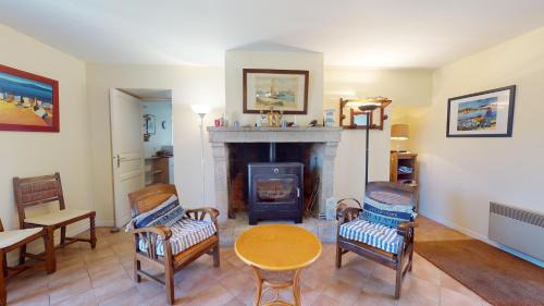 Saint-Julien-des-Landes House | Gite La Dodiniere