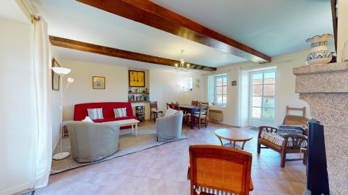 Saint-Julien-des-Landes House | Gite La Dodiniere