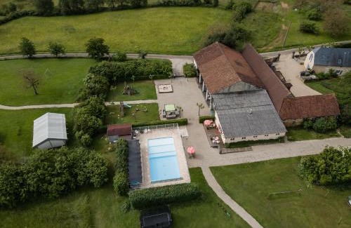 Jayac House | Gite La Mauratie -4 bedroom House