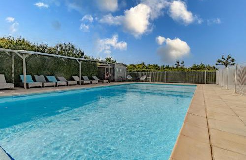 Jayac House | Gite La Mauratie -4 bedroom House