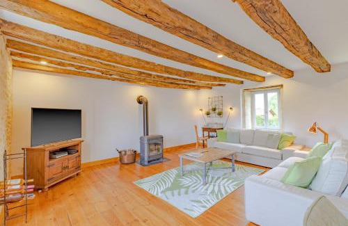 Jayac House | Gite La Mauratie -4 bedroom House