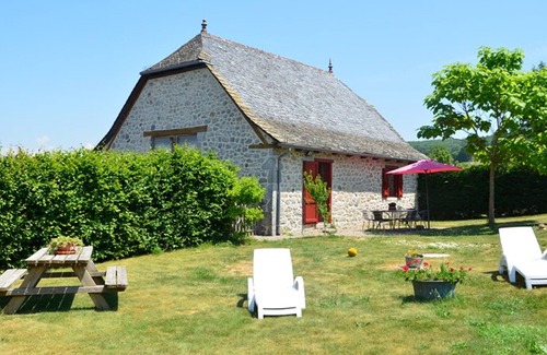 Labesserette Cottage | Gite Labesserette, 2 bedrooms, 5 persons
