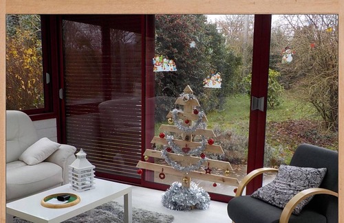 Le Lorey House | Gite Le Lorey, 4 bedrooms, 9 persons